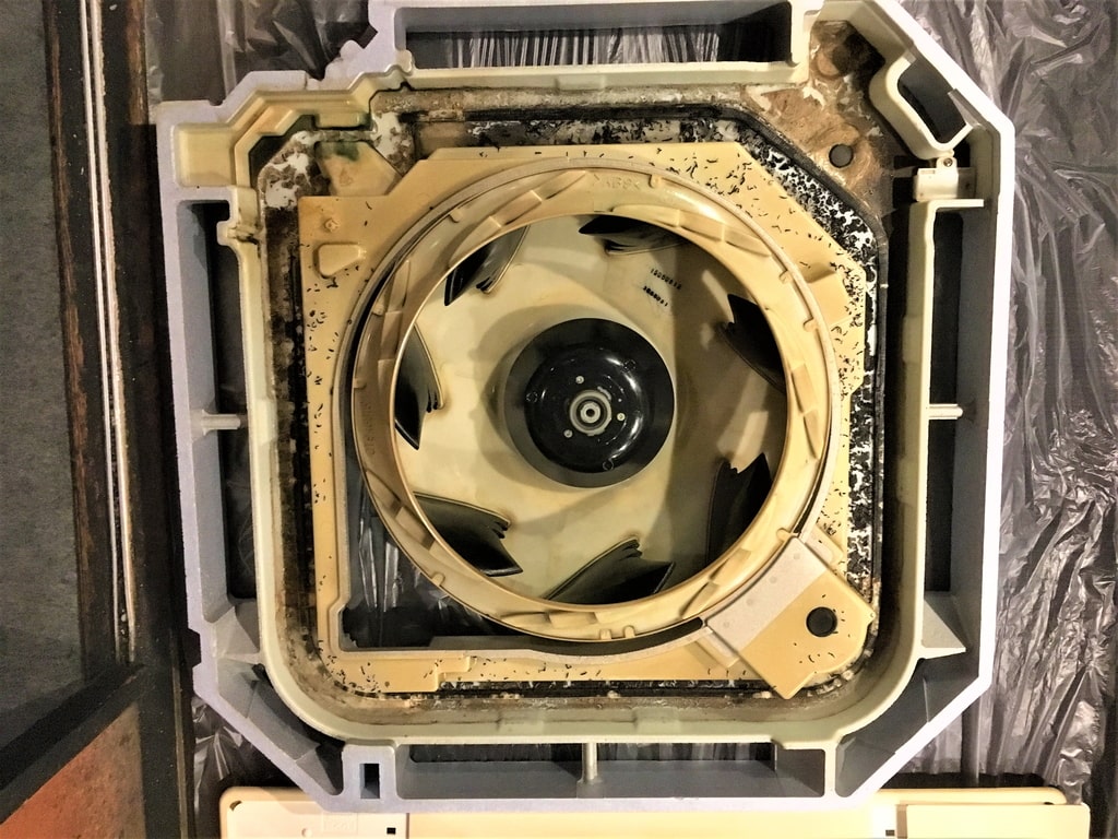 airconyogore_4-min 業務用エアコン清掃